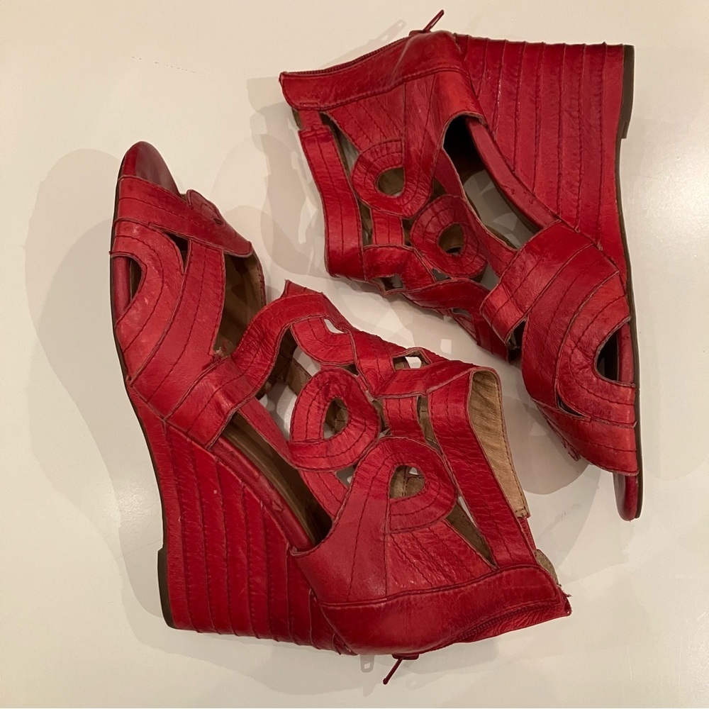 Miz mooz red TIA wedge heels. Cut out leather designs.  Back zipper.
